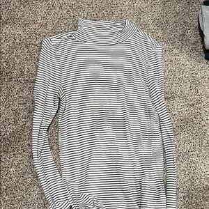 American Eagle Black and White Striped Turtleneck